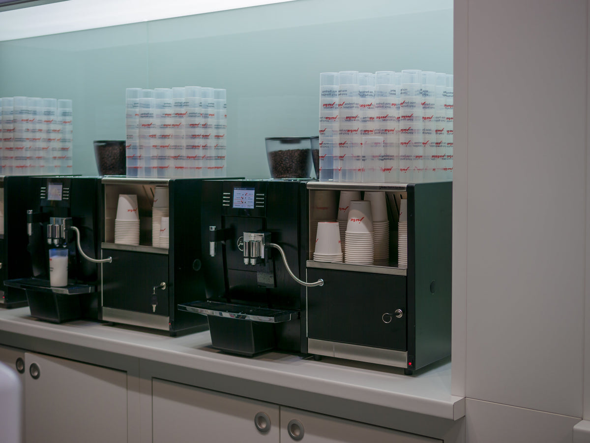 JURA-Kaffeevollautomat auf der IFA 2018 / JURA bean-to-cup machine at IFA 2018