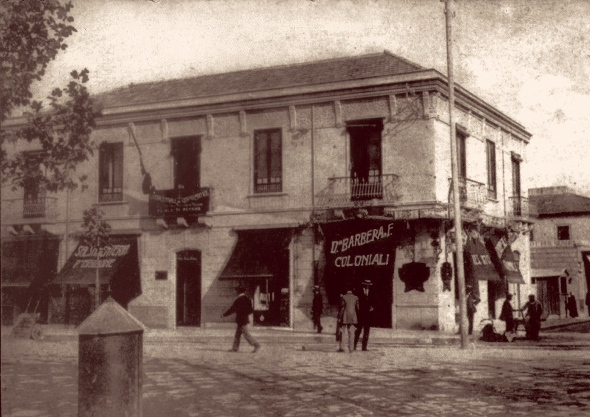 Älteste Familienrösterei Italiens – Barbera 1870